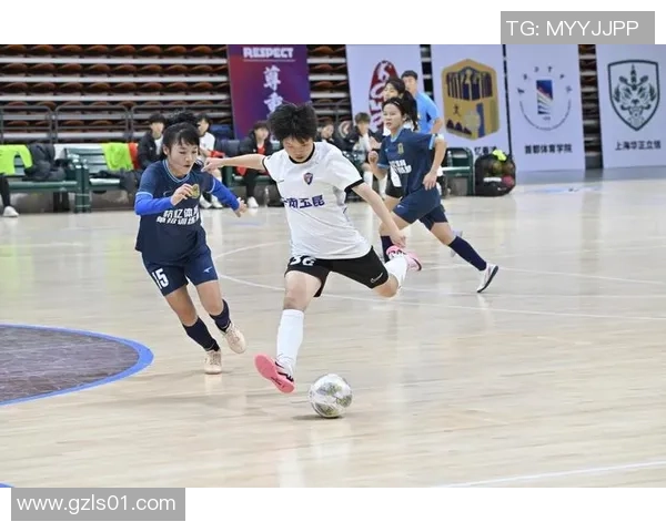 广州与杭州足球队的较量赛后分析及经验总结 广州与杭州足球队的较量赛后分析及经验总结