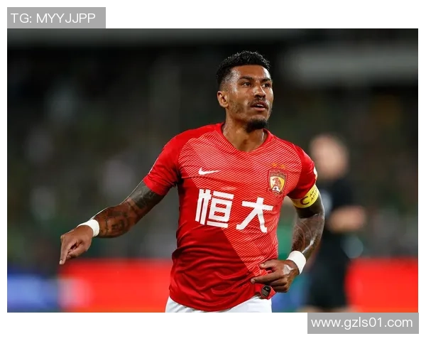 广州恒大足球明星的辉煌历程与未来展望：从草根到顶尖的传奇之路